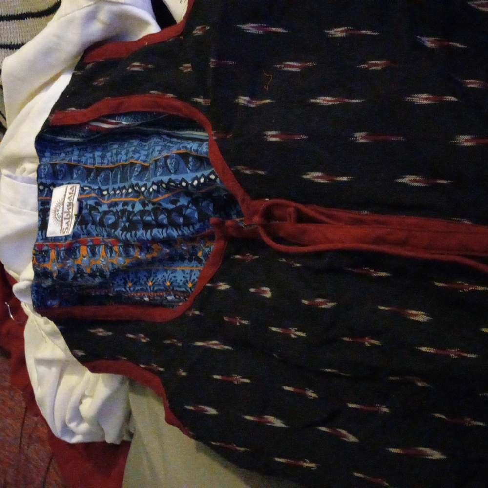 Colorful vest size L